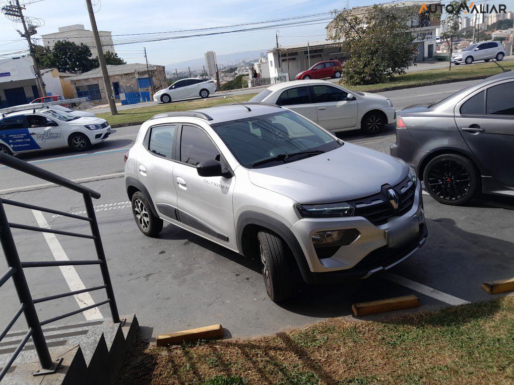 RENAULT KWID 1.0 12V SCE FLEX OUTSIDER MANUAL