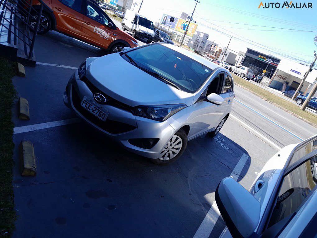 HYUNDAI HB20 1.0 COMFORT 12V FLEX 4P MANUAL