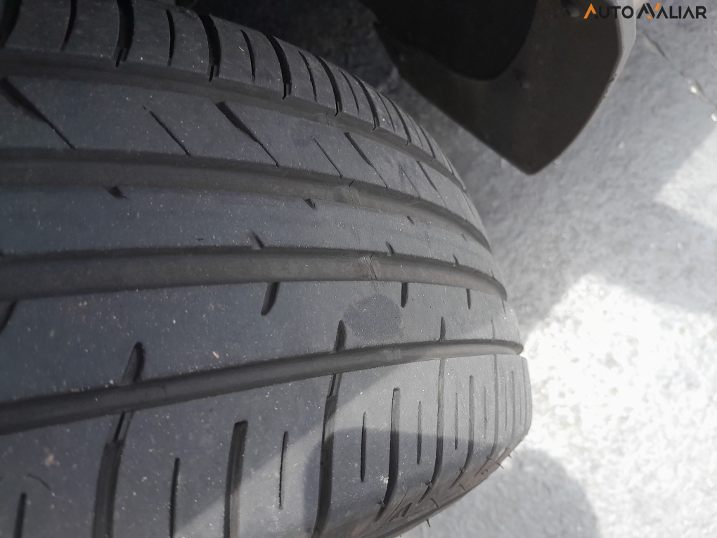 CHEVROLET SPIN 1.8 LT 8V FLEX 4P MANUAL