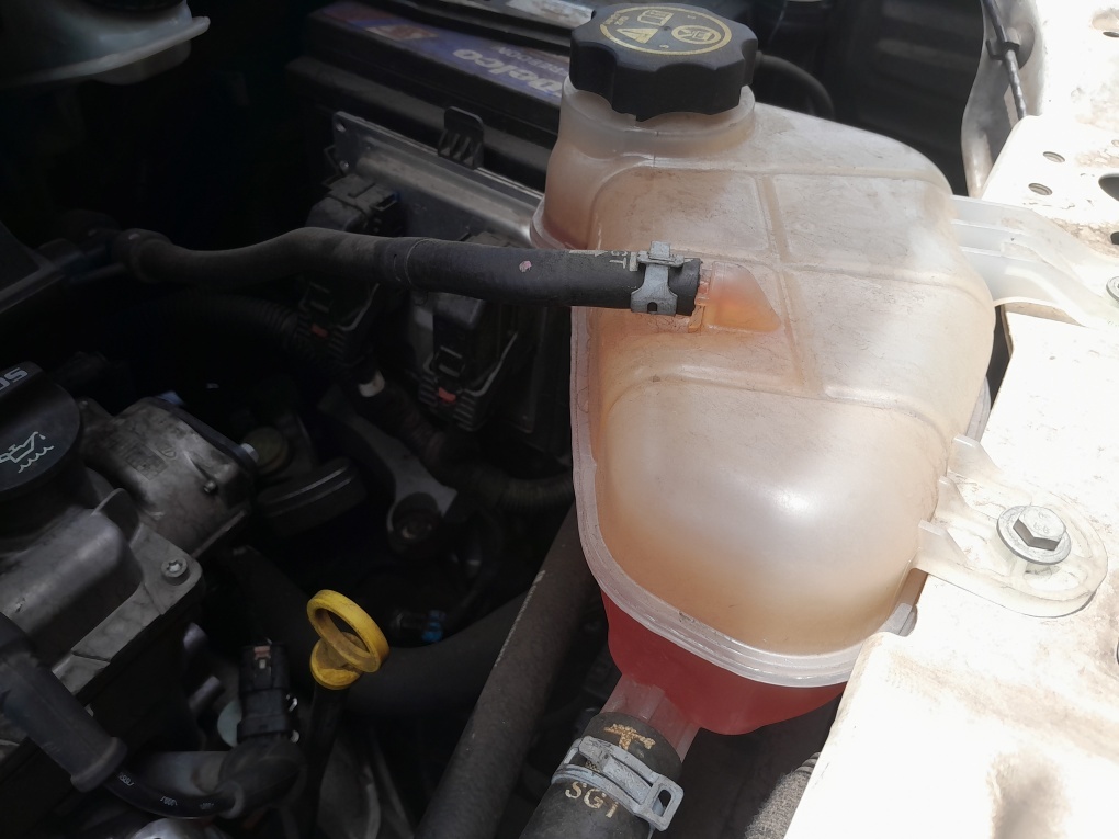 CHEVROLET SPIN 1.8 LT 8V FLEX 4P MANUAL