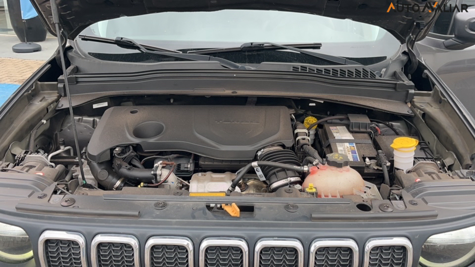 JEEP RENEGADE LONGITUDE  T270