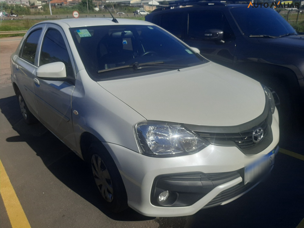 TOYOTA ETIOS 1.5 X SEDAN 16V FLEX 4P AUTOMATICO