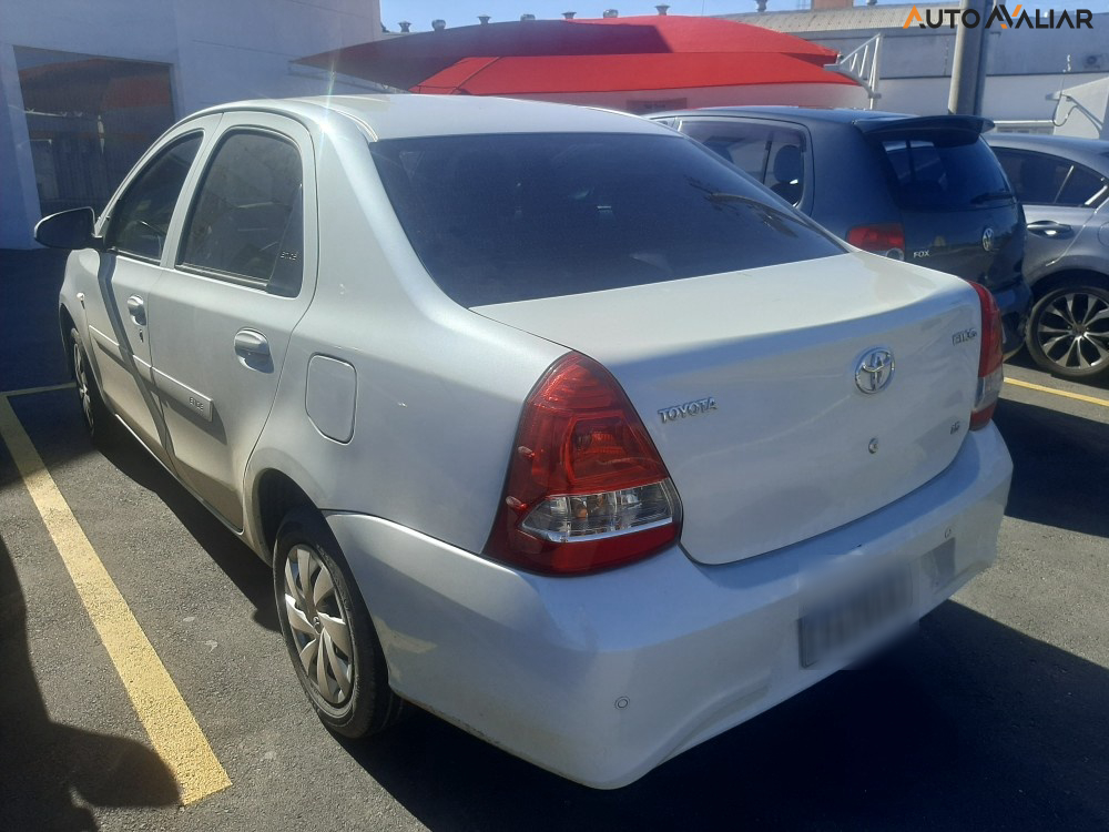 TOYOTA ETIOS 1.5 X SEDAN 16V FLEX 4P AUTOMATICO