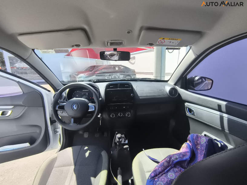 RENAULT KWID 1.0 12V SCE FLEX OUTSIDER MANUAL