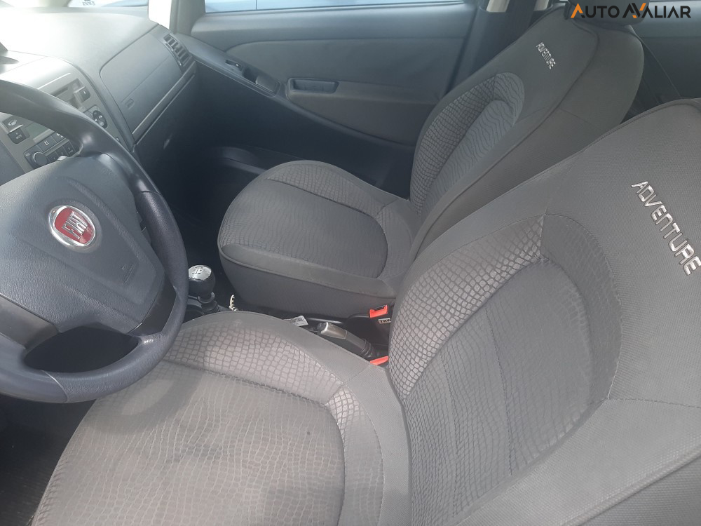 FIAT IDEA 1.8 MPI ADVENTURE 16V FLEX 4P MANUAL