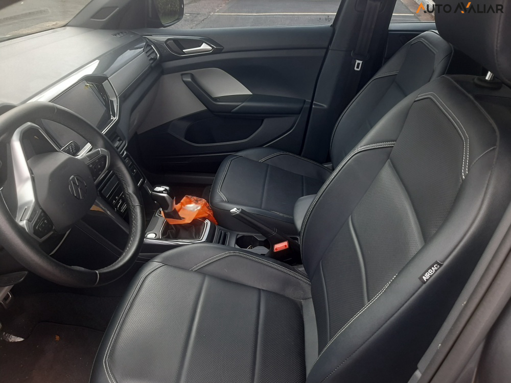 VOLKSWAGEN T-CROSS 1.4 250 TSI TOTAL FLEX HIGHLINE AUTOM&Aacute;TICO