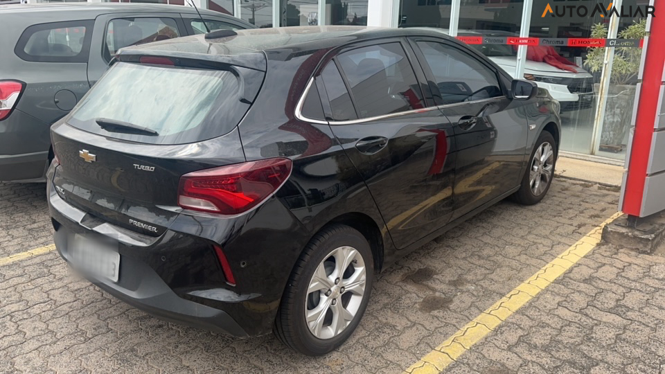 CHEVROLET ONIX 1.0 Turbo AT Premier 2