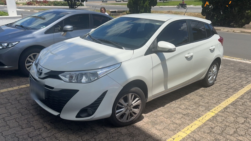 TOYOTA YARIS 1.3 16V FLEX XL AUTOMÁTICO