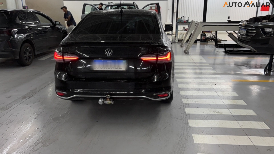 VOLKSWAGEN VIRTUS 1.0 200 TSI HIGHLINE AUTOMÁTICO