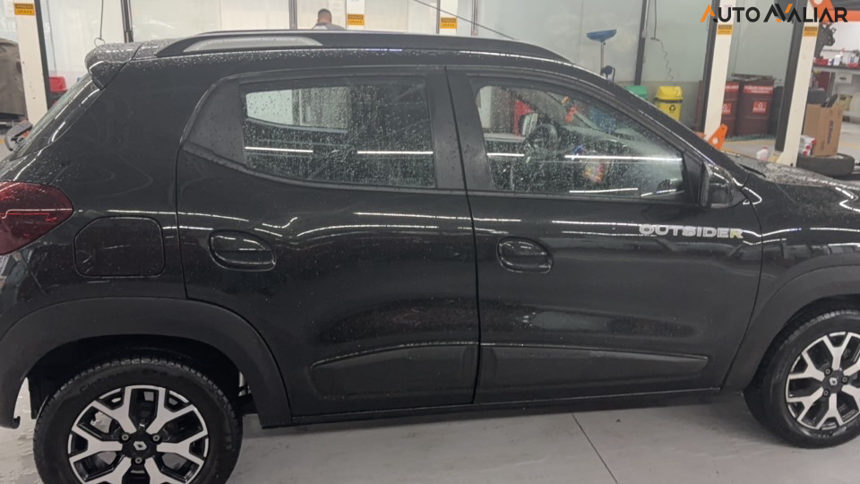 RENAULT KWID 1.0 12V SCE FLEX OUTSIDER MANUAL