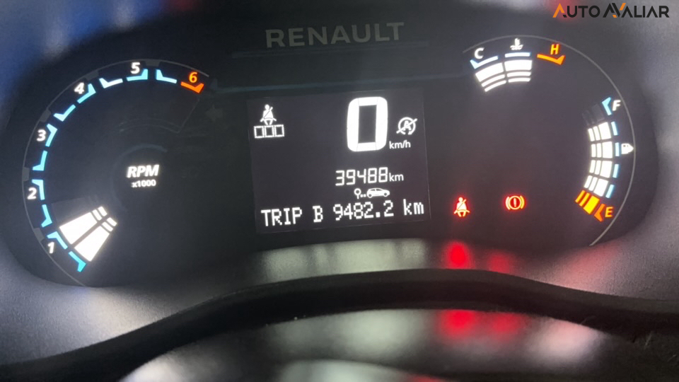 RENAULT KWID 1.0 12V SCE FLEX OUTSIDER MANUAL