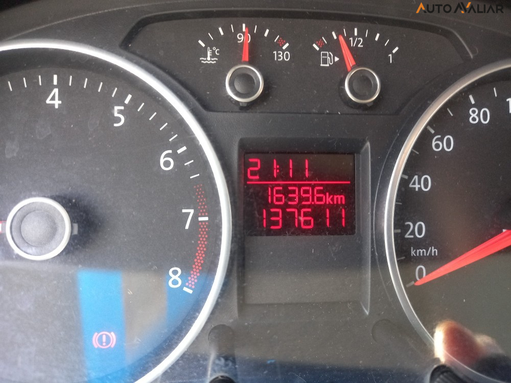 VOLKSWAGEN VOYAGE 1.0 MI TRENDLINE 8V FLEX 4P MANUAL