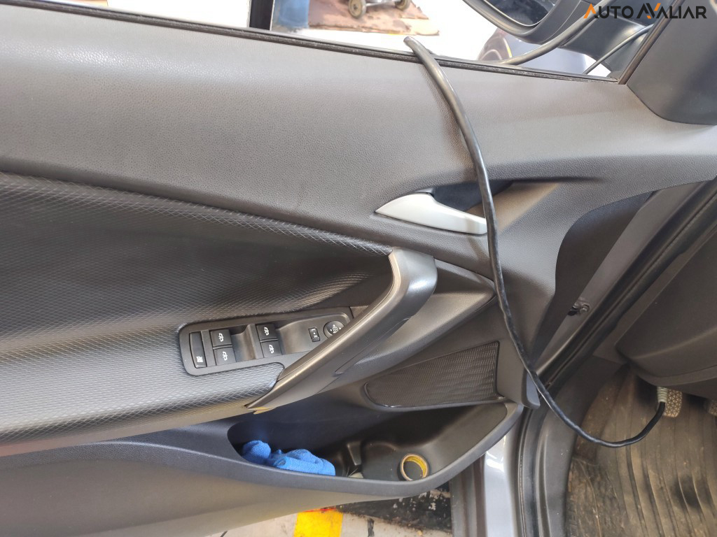 CHEVROLET TRACKER 1.0 TURBO FLEX MANUAL