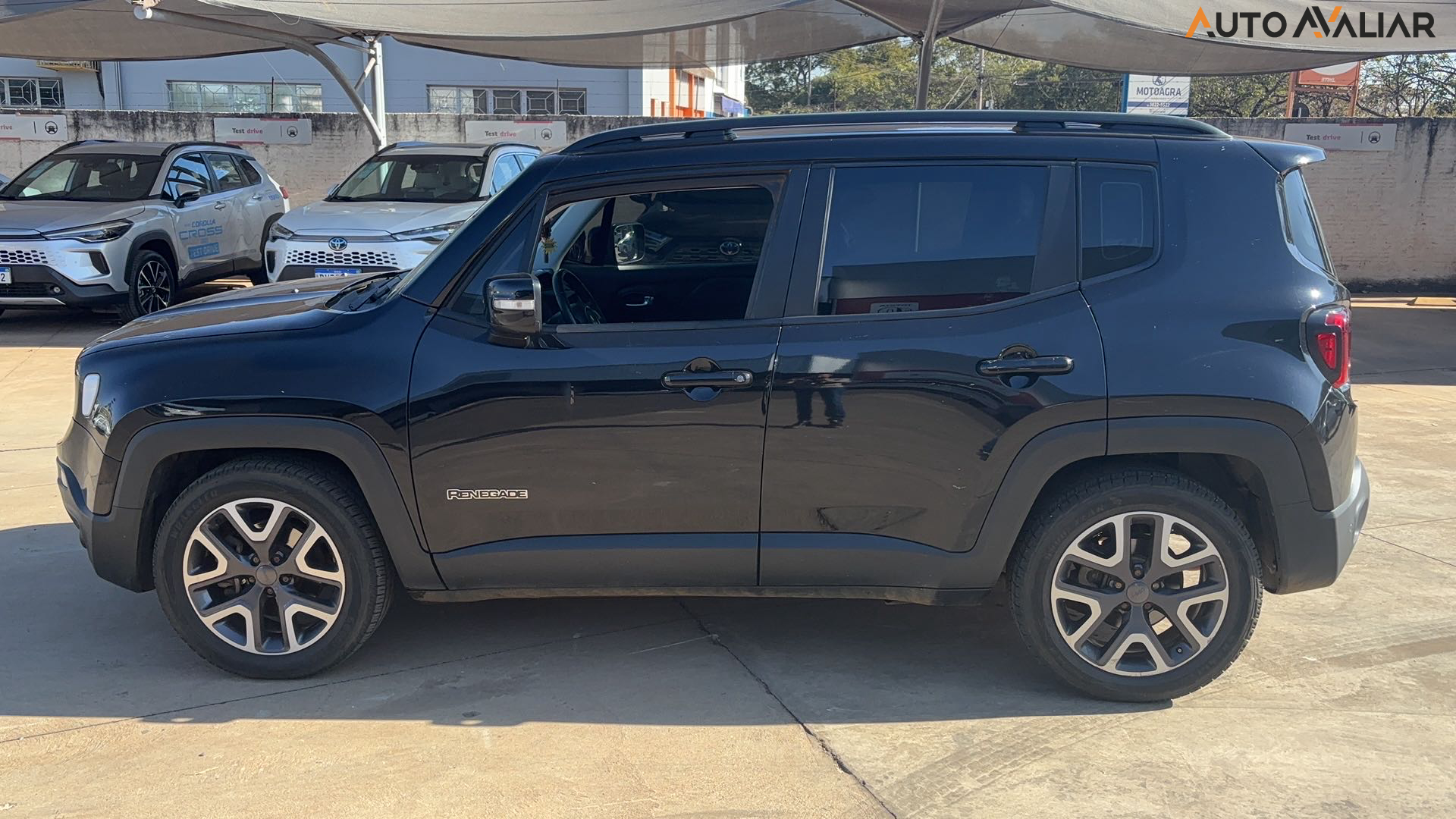 JEEP RENEGADE 1.8 16V FLEX LONGITUDE 4P AUTOMATICO