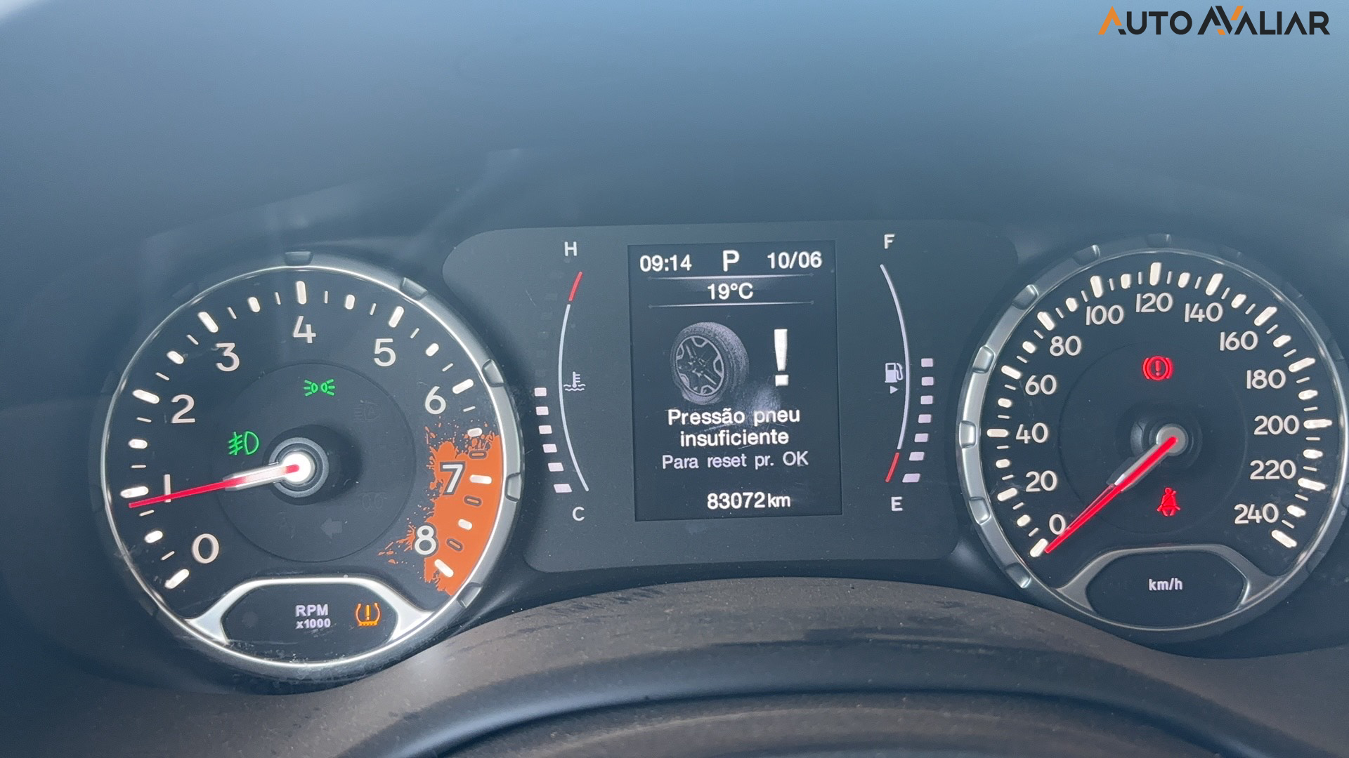 JEEP RENEGADE 1.8 16V FLEX LONGITUDE 4P AUTOMATICO