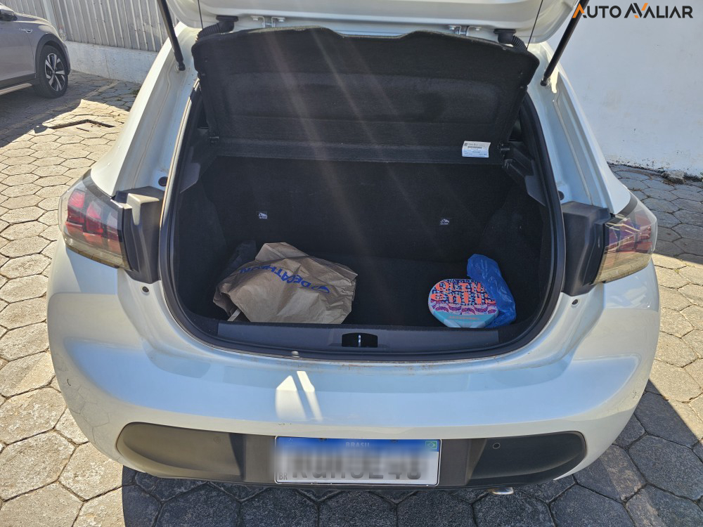 PEUGEOT 208 1.6 16V FLEX ALLURE AT6