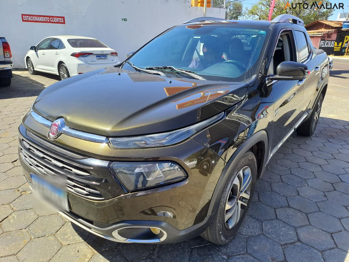 FIAT TORO 2.0 16V TURBO DIESEL VOLCANO 4WD AT9