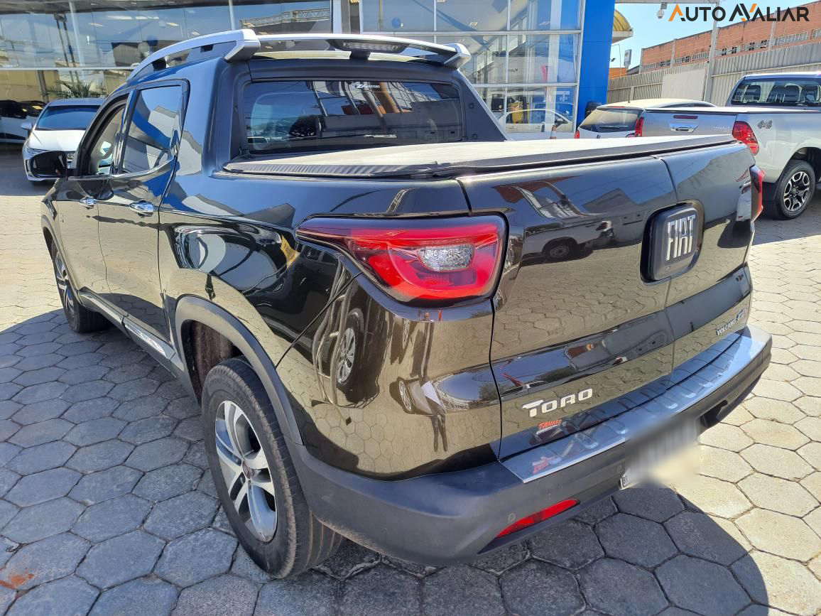 FIAT TORO 2.0 16V TURBO DIESEL VOLCANO 4WD AT9