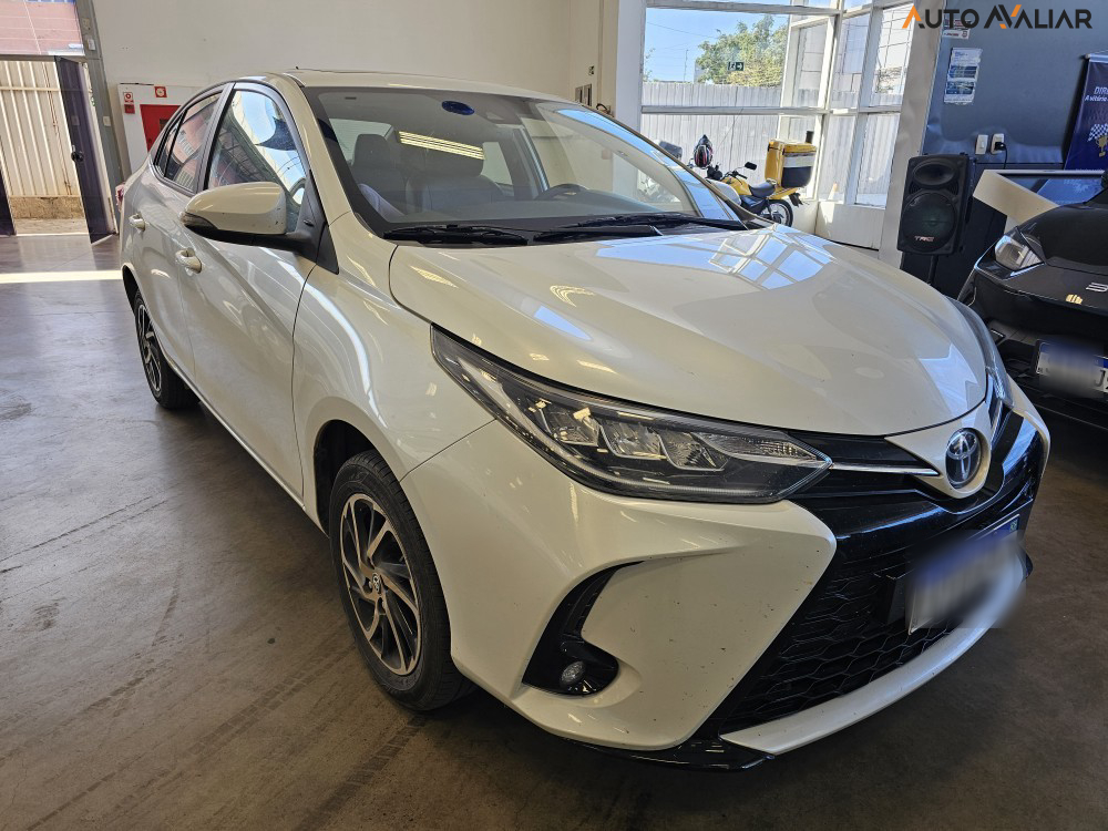 TOYOTA YARIS 1.5 16V FLEX SEDAN XLS MULTIDRIVE