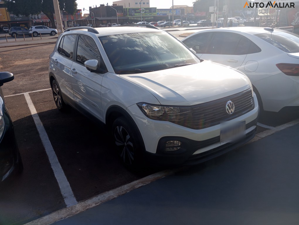VOLKSWAGEN T-CROSS 1.0 200 TSI TOTAL FLEX AUTOMÁTICO