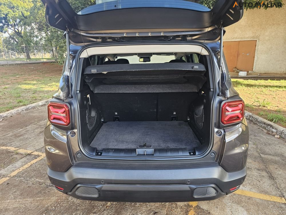 JEEP RENEGADE 1.3 T270 TURBO FLEX LONGITUDE AT6