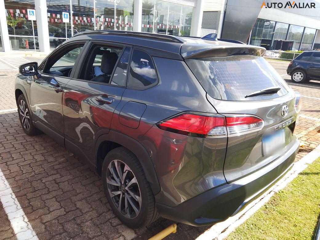 TOYOTA COROLLA CROSS 2.0 VVT-IE FLEX XRE DIRECT SHIFT
