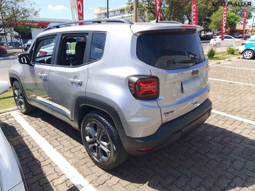 JEEP RENEGADE 1.3 T270 TURBO FLEX LONGITUDE AT6