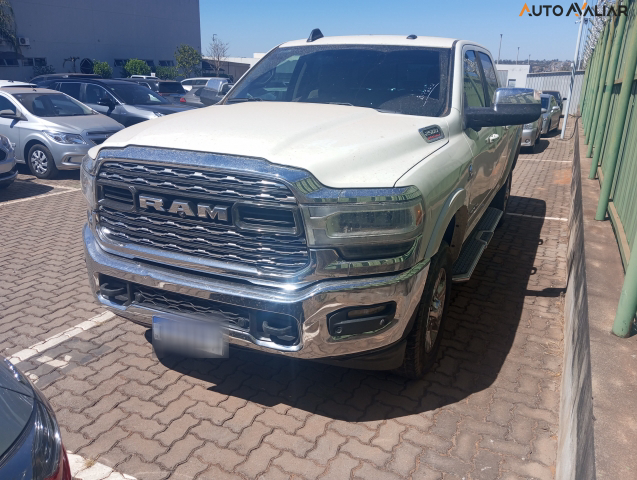 RAM 2500 - TOYOTA YARIS