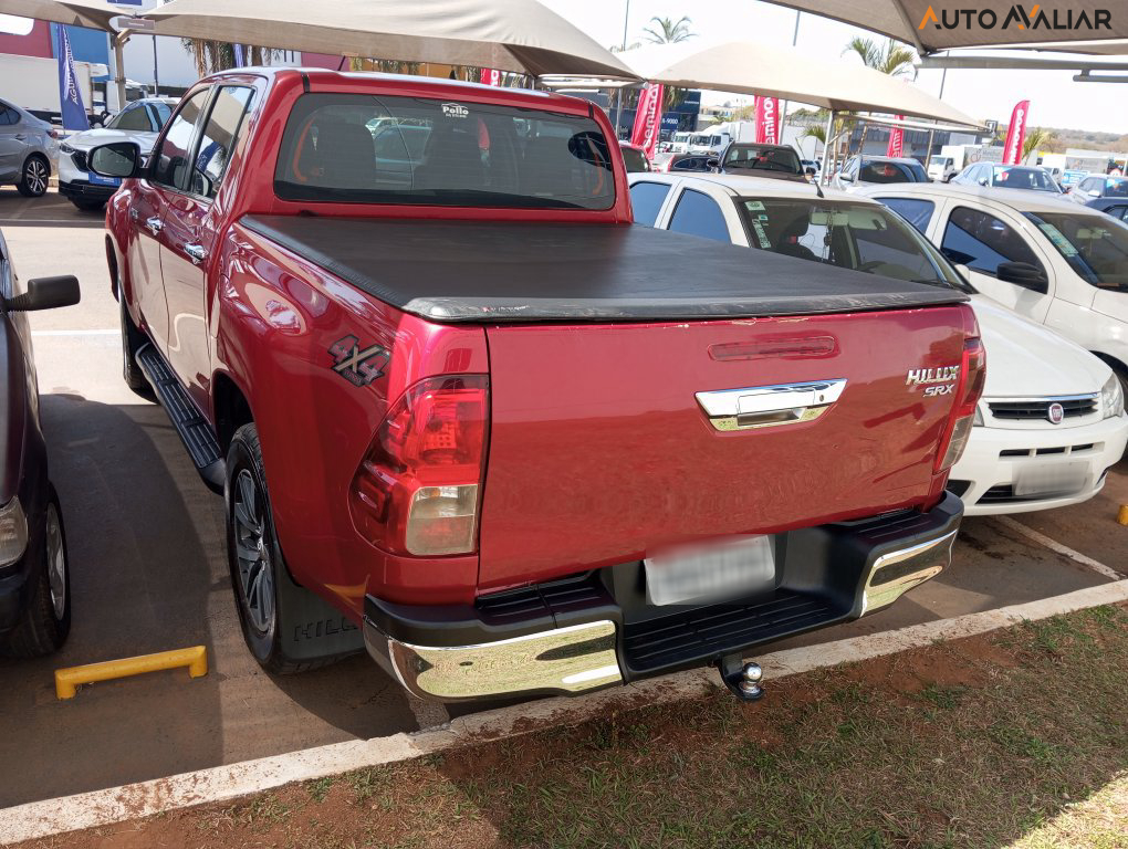 TOYOTA HILUX 2.8 SRX 4X4 CD 16V DIESEL 4P AUTOMATICO
