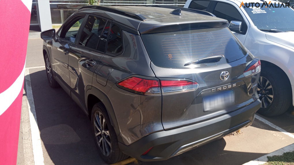 TOYOTA COROLLA CROSS 2.0 VVT-IE FLEX XRE DIRECT SHIFT