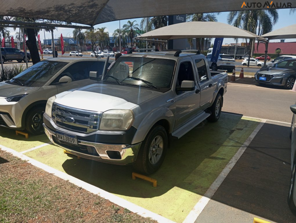 FORD RANGER 3.0 XLT 4X4 CD 16V TURBO ELETRONIC DIESEL 4P MANUAL