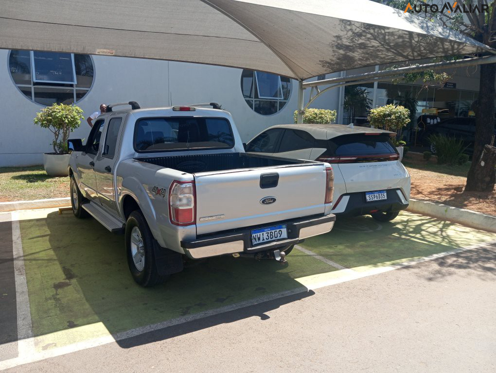 FORD RANGER 3.0 XLT 4X4 CD 16V TURBO ELETRONIC DIESEL 4P MANUAL