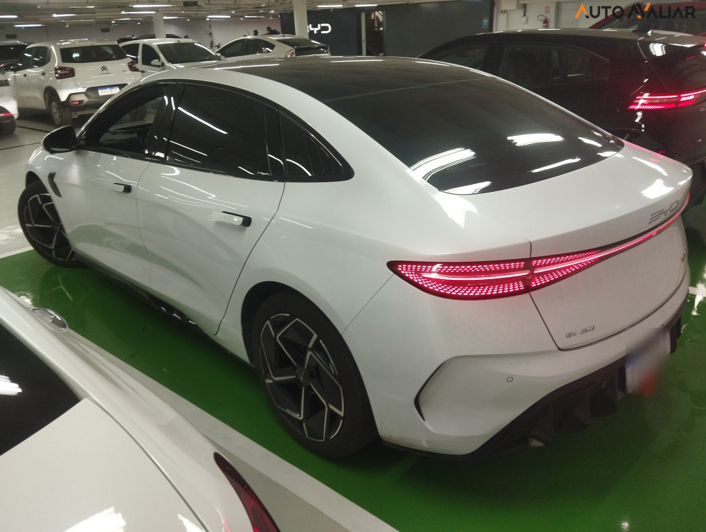BYD SEAL AWD GS 590EV