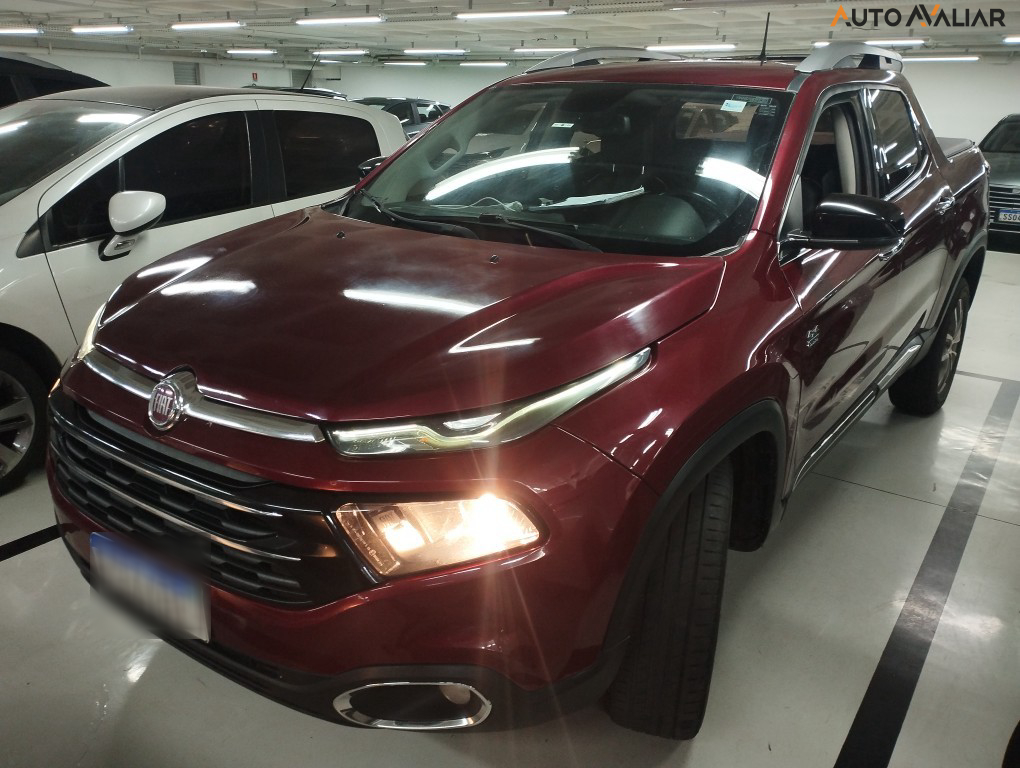 FIAT TORO 2.0 16V TURBO DIESEL VOLCANO 4WD AT9