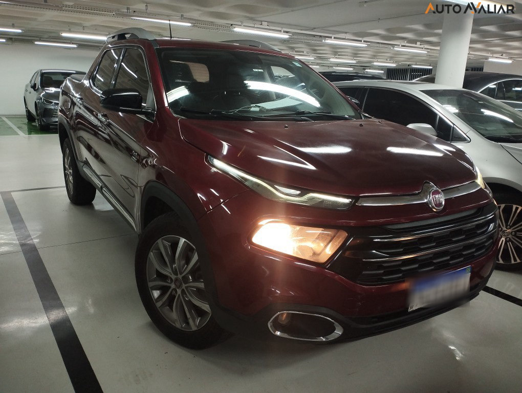 FIAT TORO 2.0 16V TURBO DIESEL VOLCANO 4WD AT9