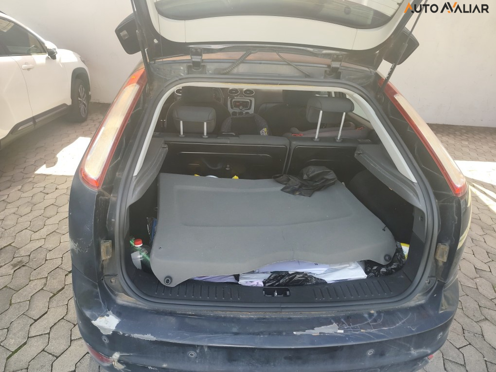 FORD FOCUS 2.0 HA 16V GASOLINA 4P MANUAL