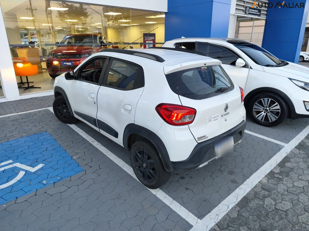 RENAULT KWID 1.0 12V SCE FLEX OUTSIDER MANUAL