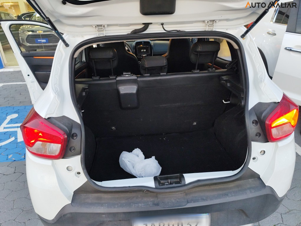RENAULT KWID 1.0 12V SCE FLEX OUTSIDER MANUAL
