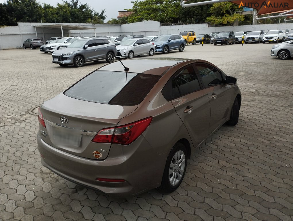 HYUNDAI HB20S 1.6 COMFORT STYLE 16V FLEX 4P MANUAL