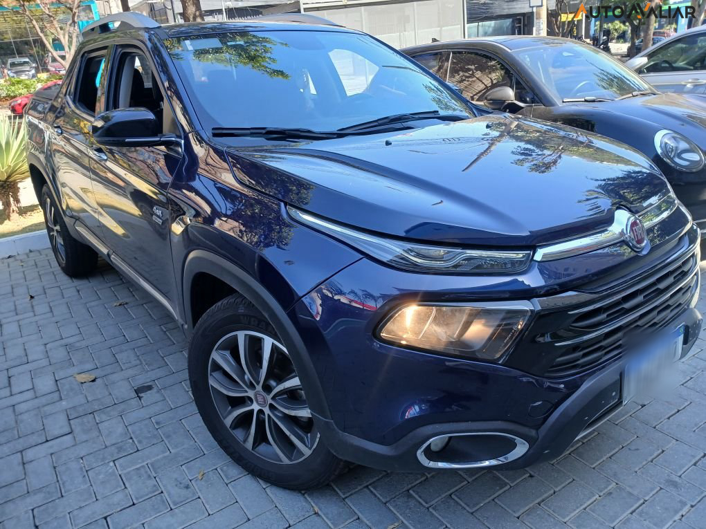 FIAT TORO 2.0 16V TURBO DIESEL VOLCANO 4WD AT9