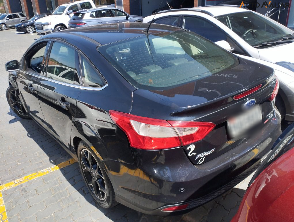 FORD FOCUS 2.0 TITANIUM PLUS SEDAN 16V FLEX 4P POWERSHIFT