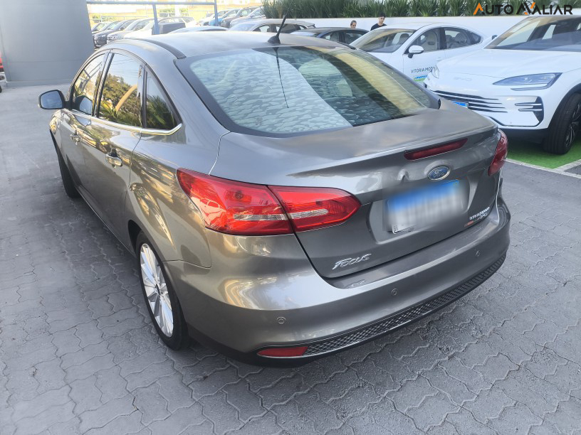 FORD FOCUS 2.0 TITANIUM PLUS 16V FLEX 4P POWERSHIFT