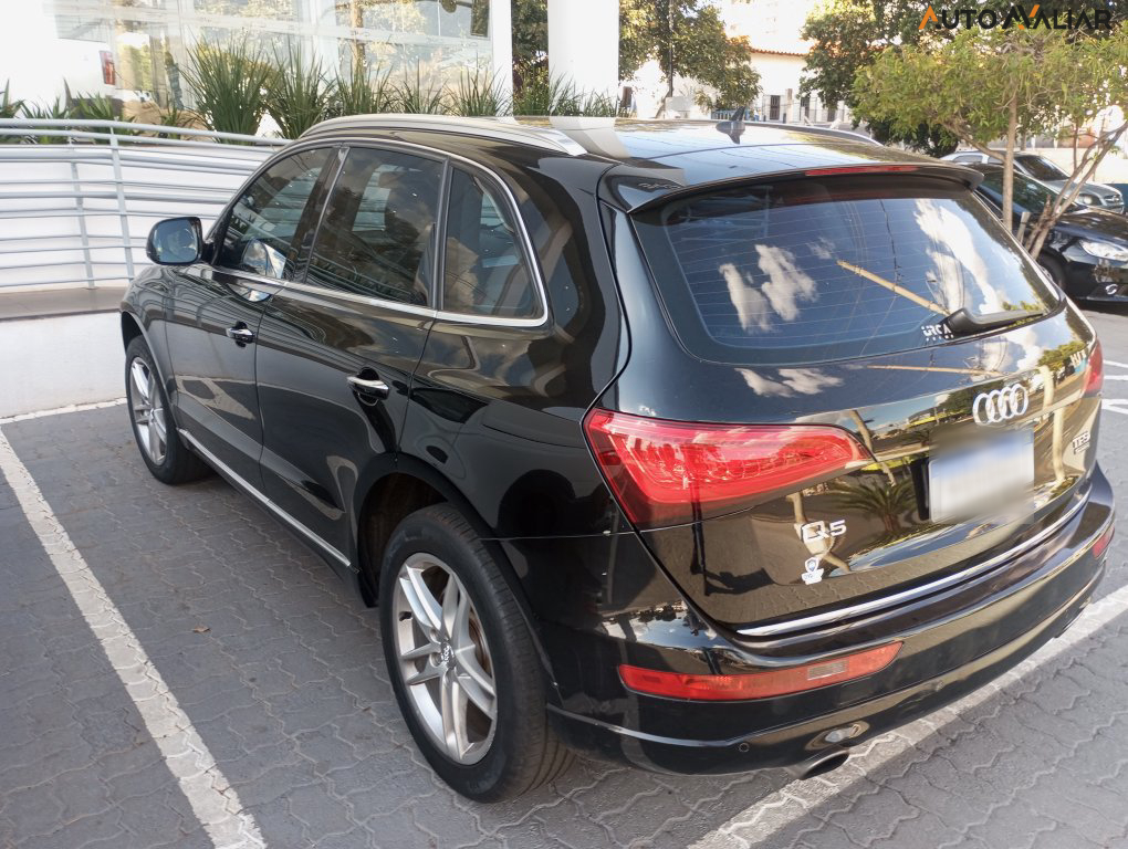 AUDI Q5 2.0 TFSI AMBIENTE 16V 225CV GASOLINA 4P AUTOMATICO