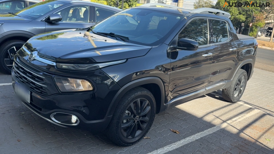 FIAT TORO 2.0 16V TURBO DIESEL VOLCANO 4WD AT9