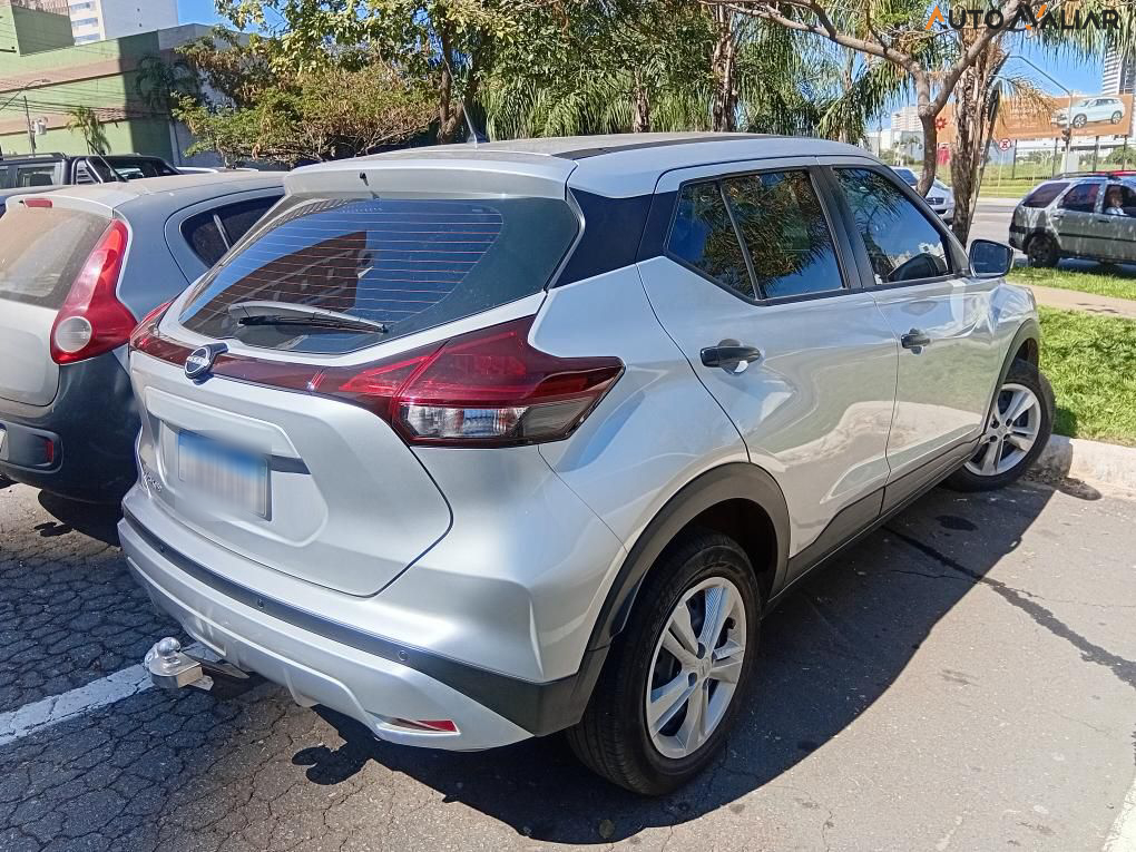 NISSAN KICKS 1.6 16V FLEXSTART ACTIVE XTRONIC