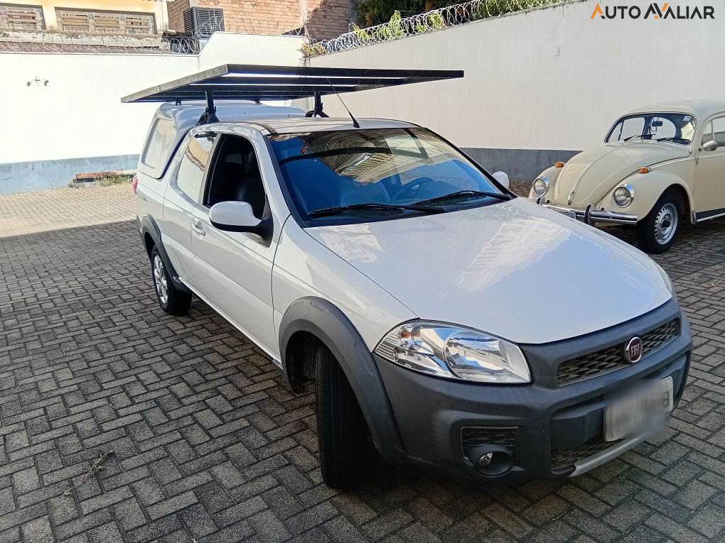 FIAT STRADA 1.4 MPI FREEDOM CD 8V FLEX 3P MANUAL