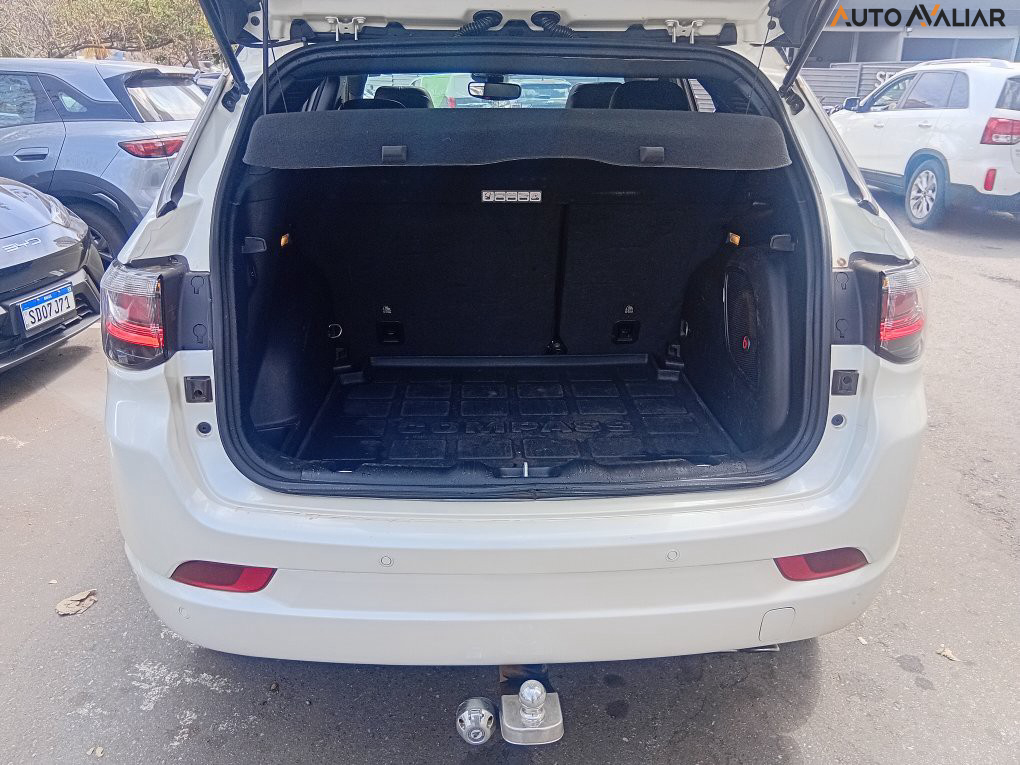 JEEP COMPASS S T270 1.3 TB 4X2 FLEX AUT.