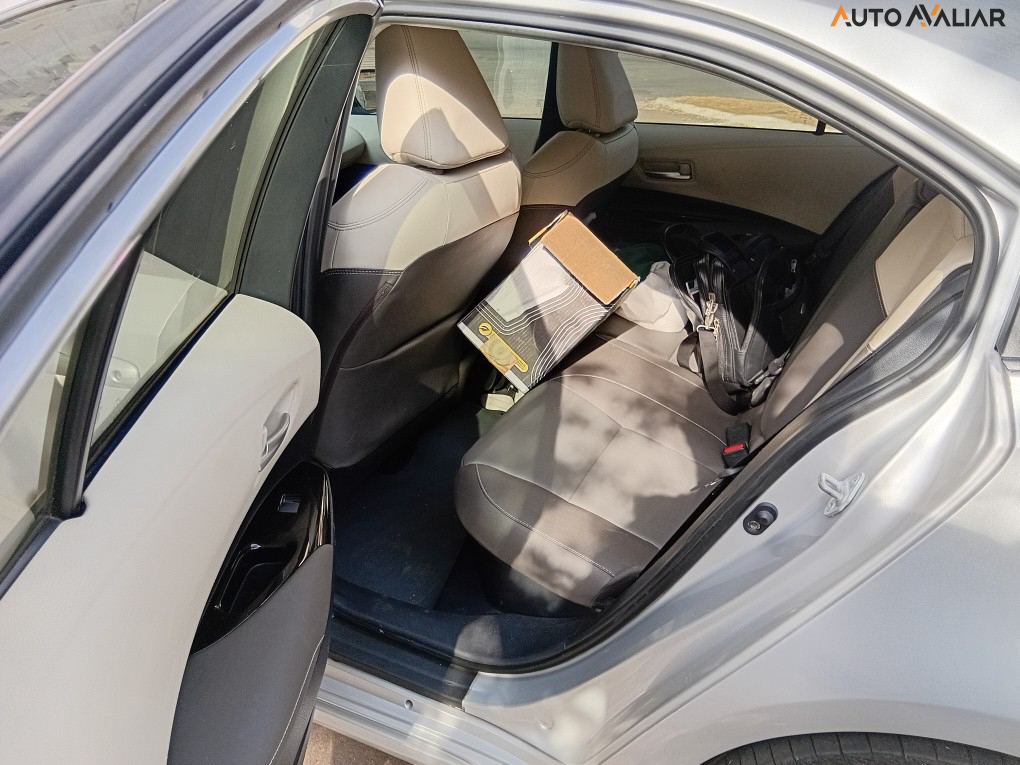 TOYOTA COROLLA 1.8 VVT-I HYBRID PREMIUM FLEX ALTIS CVT