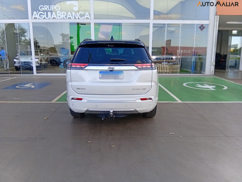 JEEP COMMANDER 2.0 TD380 TURBO DIESEL OVERLAND AT9