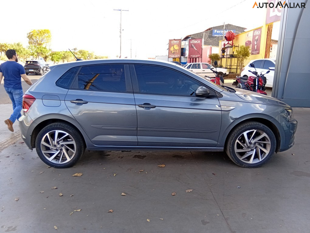VOLKSWAGEN POLO 1.0 200 TSI HIGHLINE AUTOMATICO
